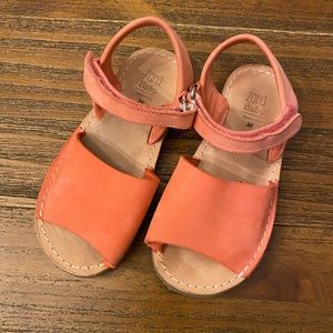 🍑 Zara Baby Leather Sandals with Velcro Strap 🍑